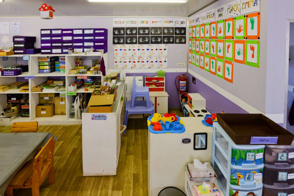  Home - Georg Ludwig Kindergarten Illustration 